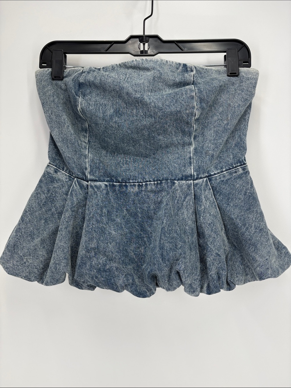 🪭 nwt Future Collective Strapless Denim Peplum Crop Top - Blue